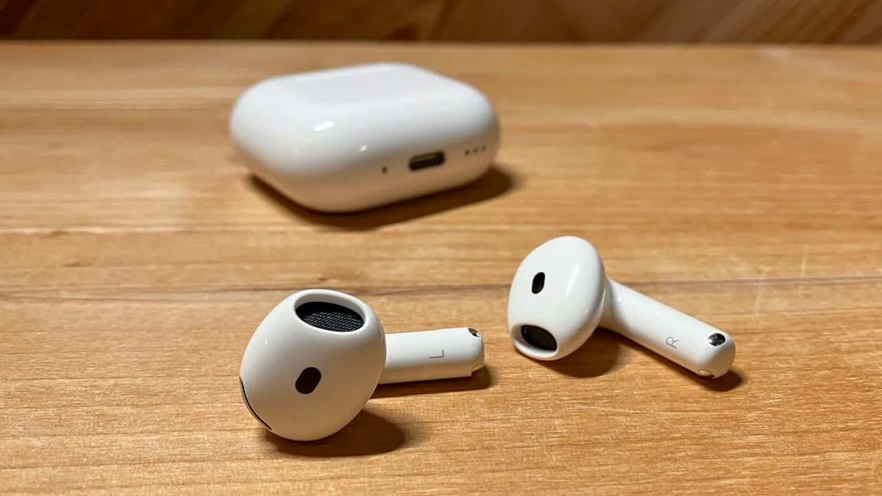 Apple AirPods 4 - Image 6
